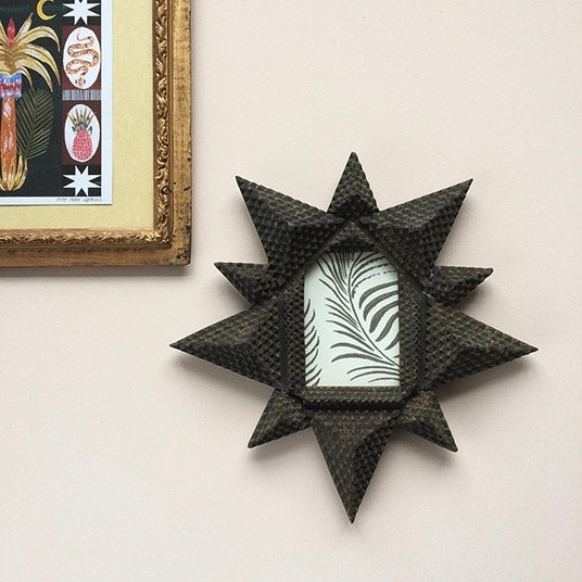 funky picture frame